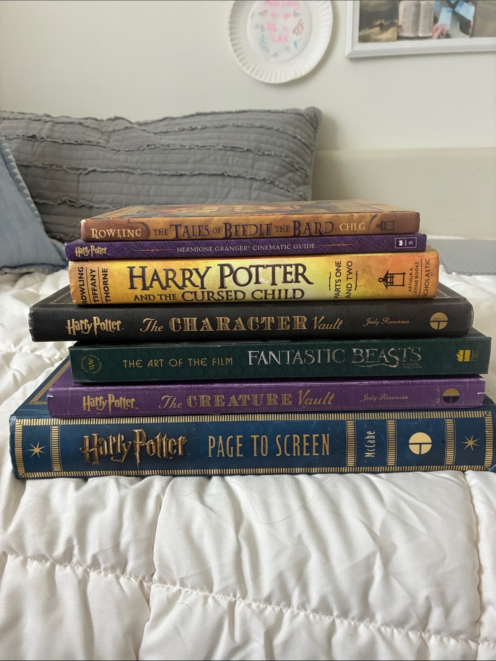 Harry Potter Extra Books - 7 books